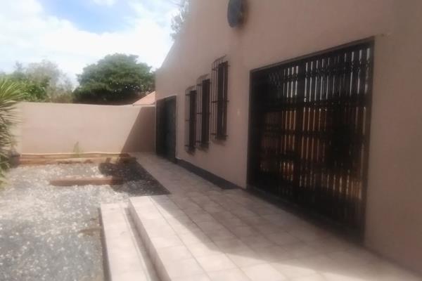 **Charming 3-Bedroom House and flat -  to Let in Krugersrus, Springs**

Welcome to your new sanctuary in the heart of Krugersrus ...