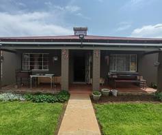 House for sale in Geduld Ext 2