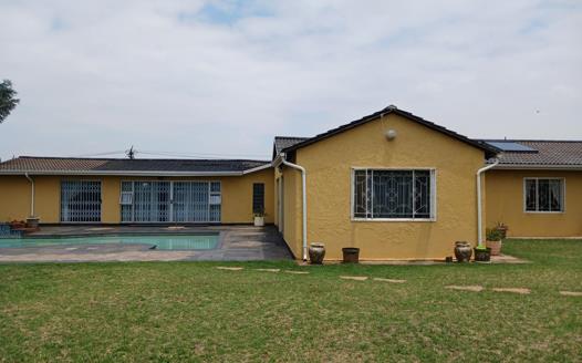 4 Bedroom House for sale in Ennerdale