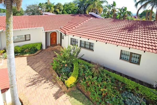 4 BEDROOM HOME WITH FLATLET IN A BOOMED-OFF AREA IN WATERKLOOF HEIGHTS

Exclusive Mandate!
 
Stunning well-kept spacious family ...