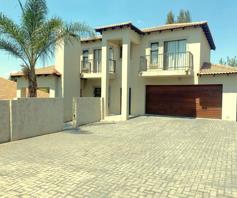 House for sale in Thatchfield Hills