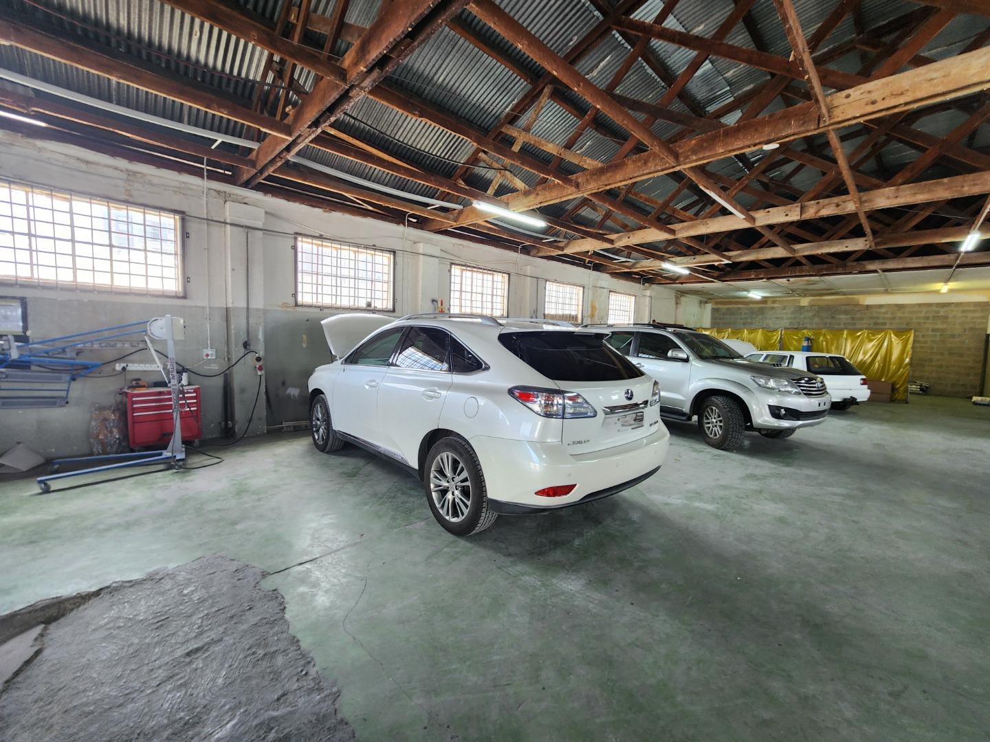 Commercial property for sale in Parow Central
