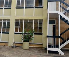 Apartment / Flat for sale in Nimrod Park