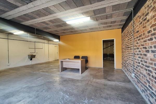 Located in the vibrant Maboneng Precinct, Market Up offers 125m&#178; of prime ...