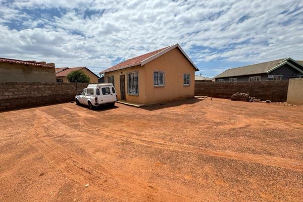 Nestled in the vibrant heart of Protea Glen Soweto, this stunning property offers the perfect combination of light and space, tailored ...