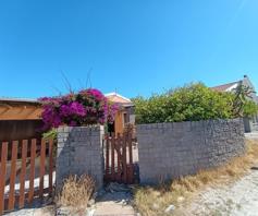 House for sale in Strandfontein Village