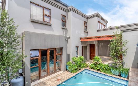 3 Bedroom House for sale in Parkhurst