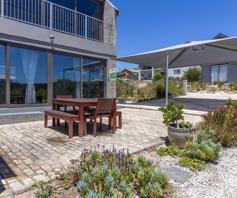 House for sale in Pringle Bay