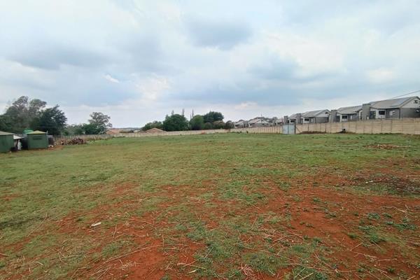 Prime Land for Sale on High Road  and ndash; Exceptional Investment Opportunity
An incredible opportunity awaits investors with this ...