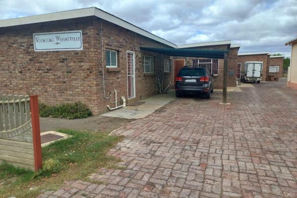 This low maintenance rental property has a rental income of about R300 000 per year.
Consisting of 4 x single bedroom units and 3 x 2 ...