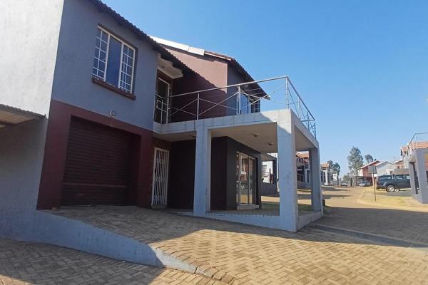 This well-located townhouse for sale offers convenient access to the main road and is situated close to the local hospital. The home ...