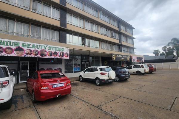 88 SQUARE METER RETAIL SPACE TO LET | BEGEMANN STREET | CAPITAL PARK | PRETORIA

Gezina ...