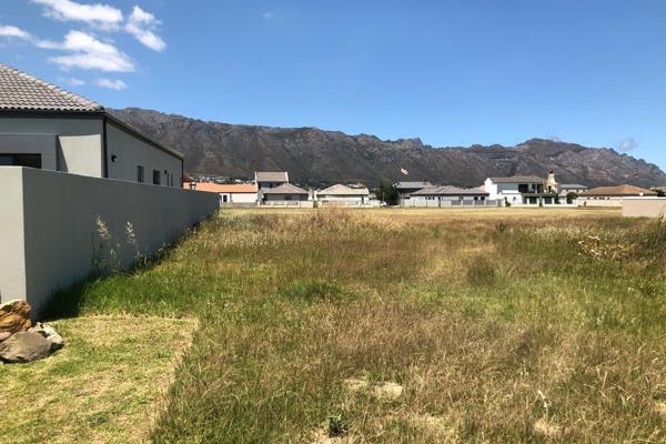 Nestled in the serene Fairview Golf Estate, located in the charming coastal town of Gordon’s Bay, this 502 sqm undeveloped plot offers ...