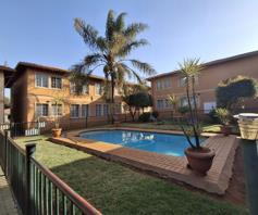 Townhouse for sale in Bezuidenhout Valley