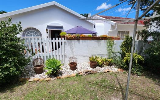 2 Bedroom Townhouse for sale in Aston Bay