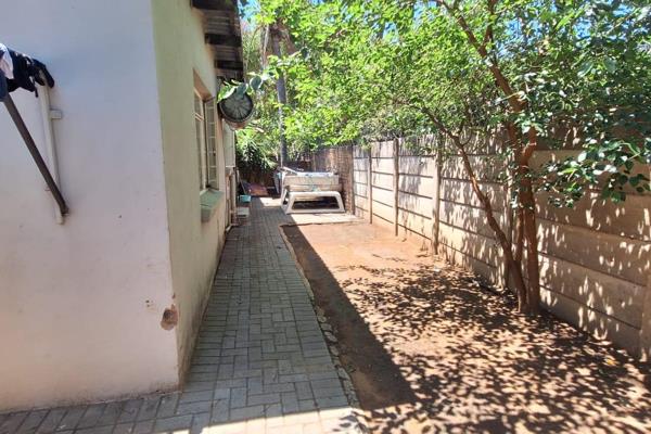 House for sale in Capital Park .

This property is well situated near all amenities like shops ,schools and gives you easy access to ...