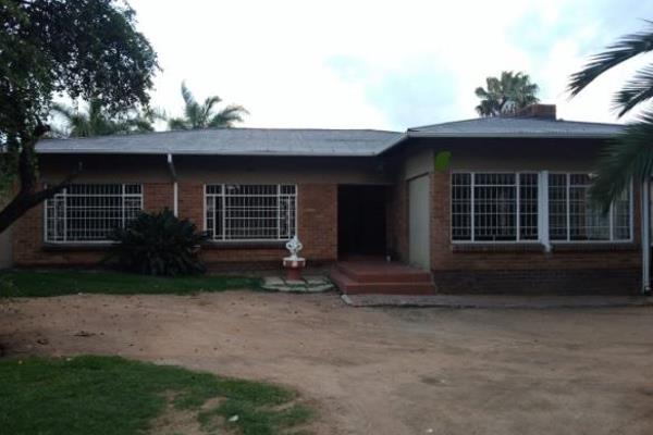 Four bedroomed house to rent in a safe and secure suburb in Kempton Park with prepaid electricity. It features a big kitchen with ...