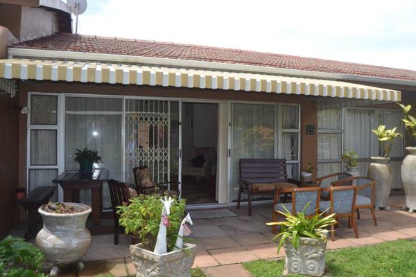 This pet friendly simplex is situated in a complex that borders the Scottburgh golf course and a short stroll to the Scottburgh south ...