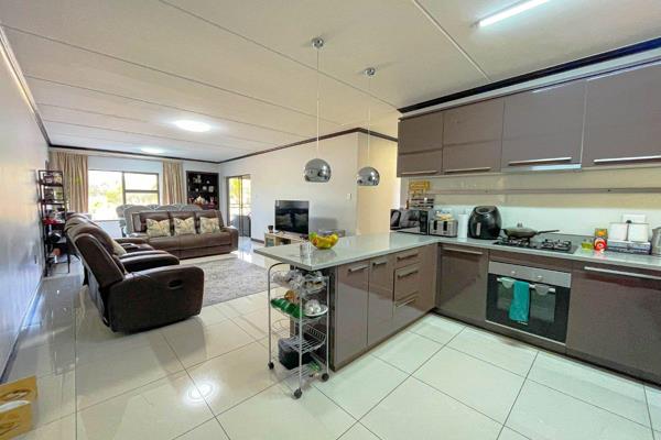 Discover a stylish and spacious 3-bedroom, 2-bathroom apartment in the sought-after Palm ...