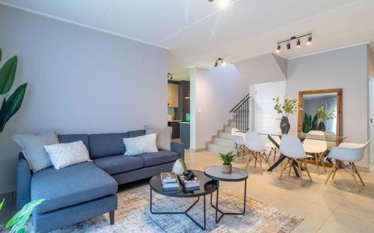 3 Bedroom Townhouse for sale in Bedfordview