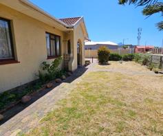 House for sale in Grassy Park