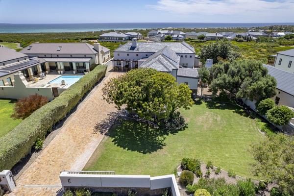 Exquisite Home in Prime Golf Estate with Ocean Views

Discover the pinnacle of luxury living in this breathtaking home, perfectly ...