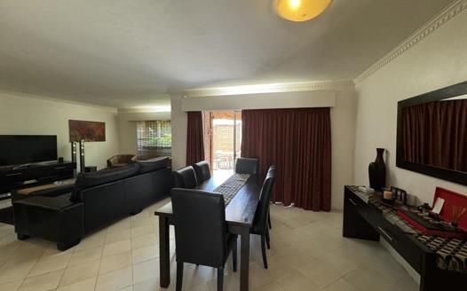 3 Bedroom Townhouse for sale in Waterkloof Heights