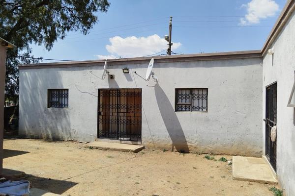 Going on Auction: Wednesday 08 January 2025
Reserve Price: R250 000.00 (All offers will be reviewed)
Non-refundable 10% commission plus ...