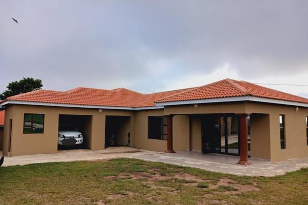 NEWLY BUILT HOUSE with modernized ceilings and down lights 
1st house from the left features;
2 Entrances with one taking guests ...