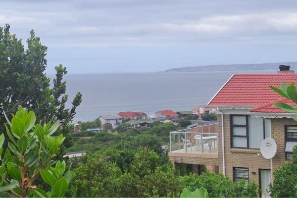 Prime Vacant Stand for Sale in Tergniet, Mossel Bay!
Seize the opportunity to build your dream home in this highly sought-after area of ...