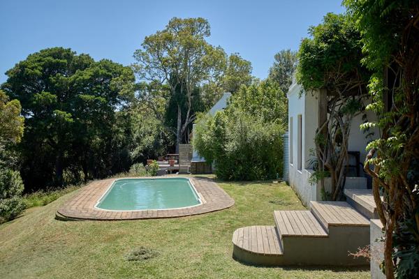 ONLY AVAILABLE 15 DEC - 10 JAN 2027 | Minimum 10 Days | Sleeps 6 People

A Bohemian ...