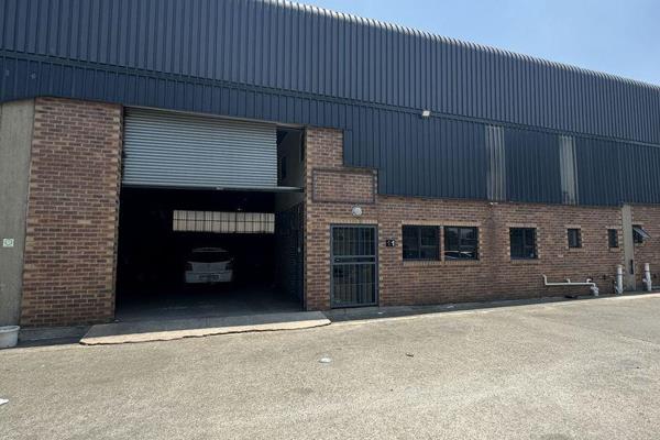 Great 490sqm Mini Unit Available to Rent in a 24/7 secure Industrial Park.

This ...