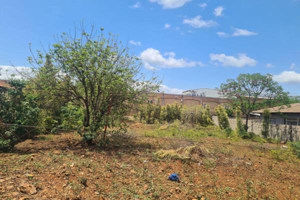 Build your Lush home on this well located vacant stand in a popular residential area in Malelane. This is a perfect opportunity to ...