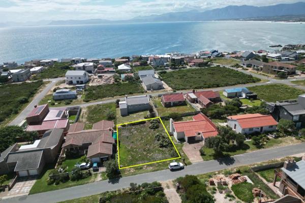 PERMANENT SEA VIEW from this Plot in De Kelders - at this Asking Price!!! Yes ...