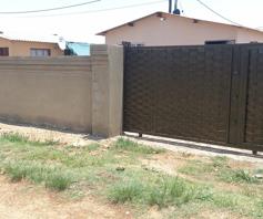 House for sale in Tsakane Ext 11