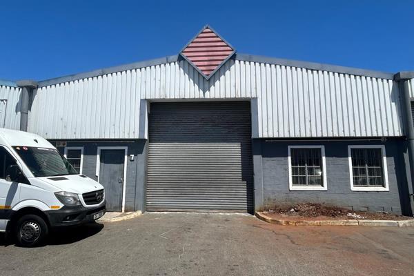 Prime units available to let in Elsie&#39;s River Industrial.

155m&#178;, 233m&#178;, 395m&#178; and 736m&#178; available at R60 per ...