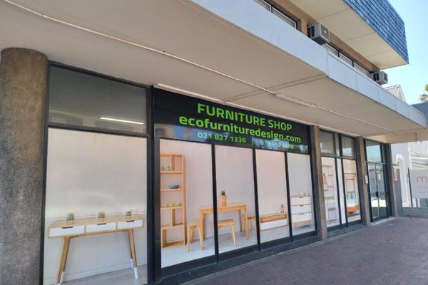 115m2 retail shop in the Centre of Durbanville, close to Checkers, The Village Square ...