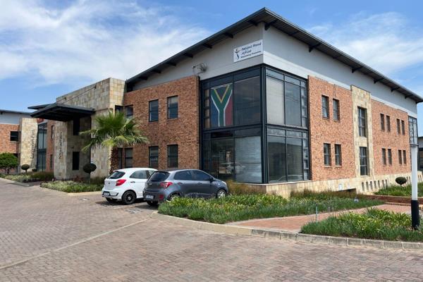 Kildrummy Office Park looks onto the ever busy Witkoppen Road, this makes it a highly ...