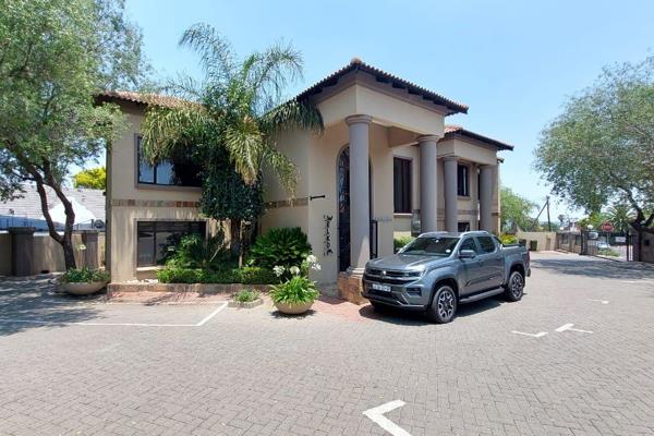 121 SQUARE METER OFFICE TO LET | PANORAMA ROAD | ROOIHUISKRAAL | CENTURION

The office ...