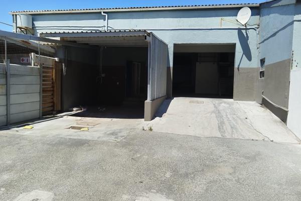 WAREHOUSE TO RENT, MARINE DRIVE,  PAARDEN EILAND 

28 Marine Drive has commercial ...