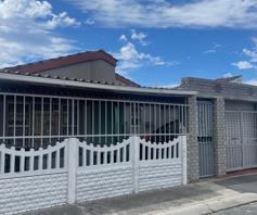 House for sale in Portlands