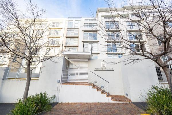 Situated at Trinity Gardens in Vredehoek, this modern and secure 40m2 bachelor apartment contains the following:

- Neat kitchen fitted ...