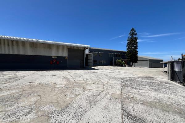 Welcome to 54 Bofors circle, which offers a great location and a very well maintained 2770m2 Industrial warehouse, with a generous ...