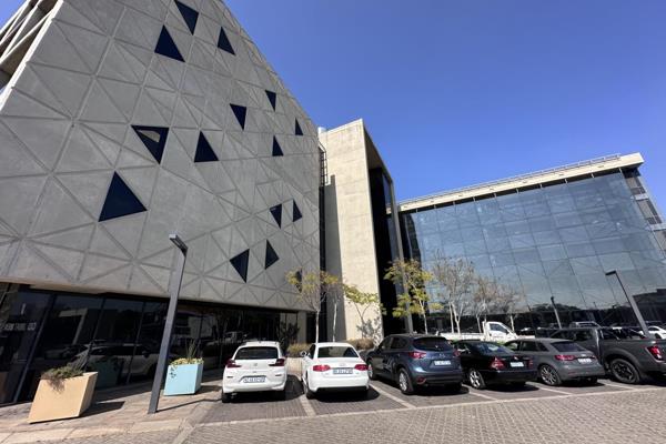 Upmarket offices to let in Menlyn.
Prime Office Spaces Available in Menlyn&#39;s Vibrant ...