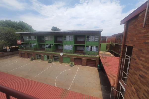 3 Bedrooms, a Bathroom and a Kitchen
TV Lounge and Study Room In The Complex

NSFAS Accredited????

Good Monthly Income?