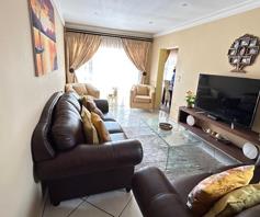 Townhouse for sale in Birchleigh North