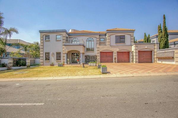 Welcome to your new home.

As you enter the foyer you have a Juliet balcony that overlooks the atrium and the high ceilings, a guest ...