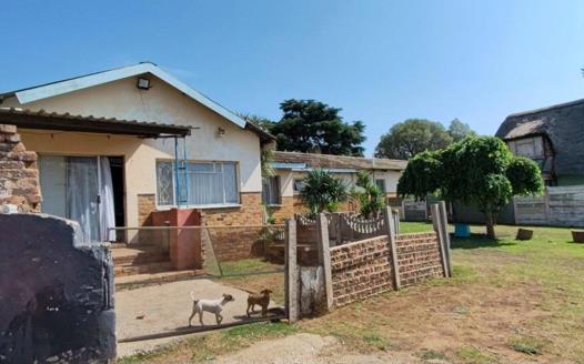 Farm for sale in Lilyvale AH