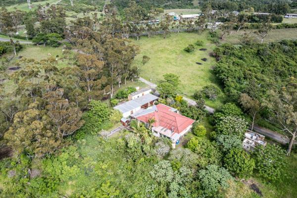 This stunning farm which is jam packed with potential and diversity, so many opportunities on offer.  Situated just outside the urban ...