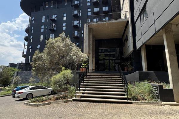 Sophisticated Urban Living in Blackbrick Sandton 2

Step into the epitome of modern city ...